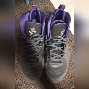Nike Air Max V 5 Phoenix SunModel: 537331-070Size: 8.5 US